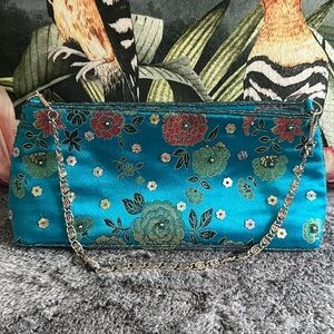 Vintage turquoise silk beaded bag